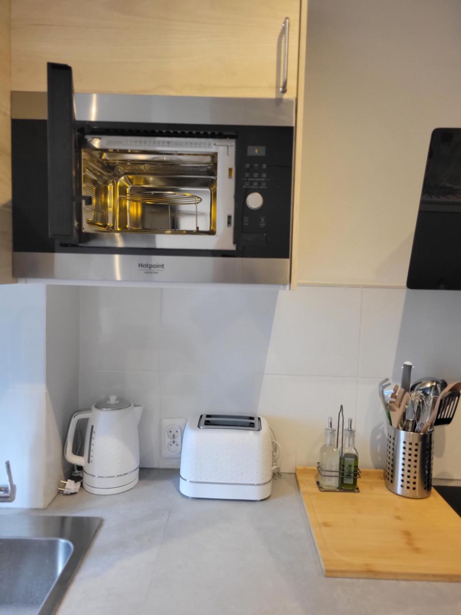 Amazing Apartment A Stone'S Throw From The City Of Lights - Paris Clichy Eksteriør billede